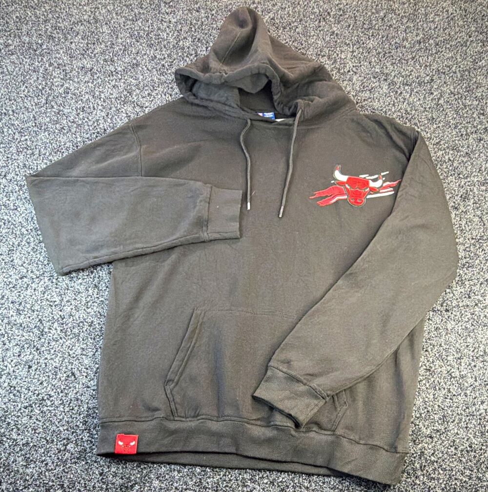 Ultra GAME Chicago Bulls NBA Basketball Pullover Hoodie Sweatshirt Size XL Black